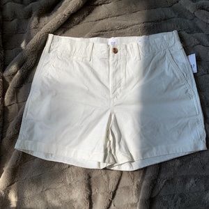NWT White 5" Kahki Shorts